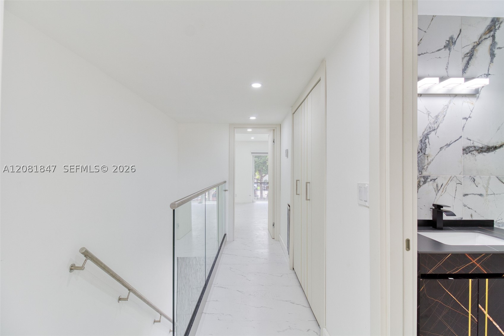 5235 Sw 40th Ave 38 Property Photo 10