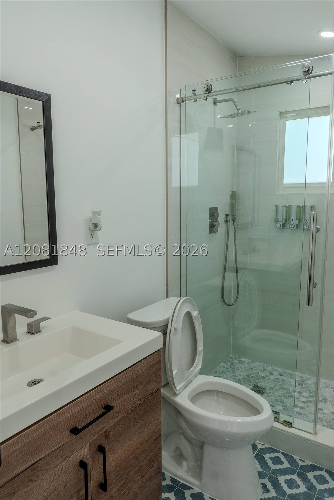 726 56th St Property Photo 23