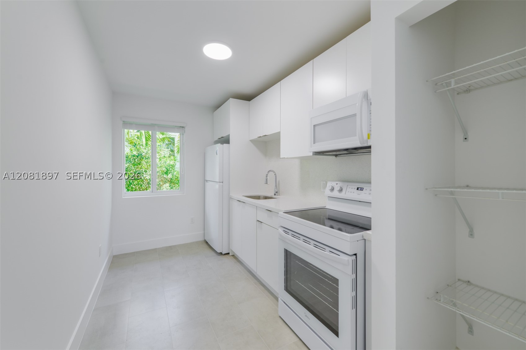 505 Sw 7th Ct 6 Property Photo 6