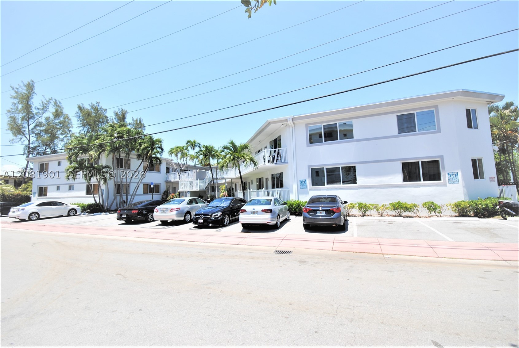 75 S Shore Dr 4b Property Photo 16