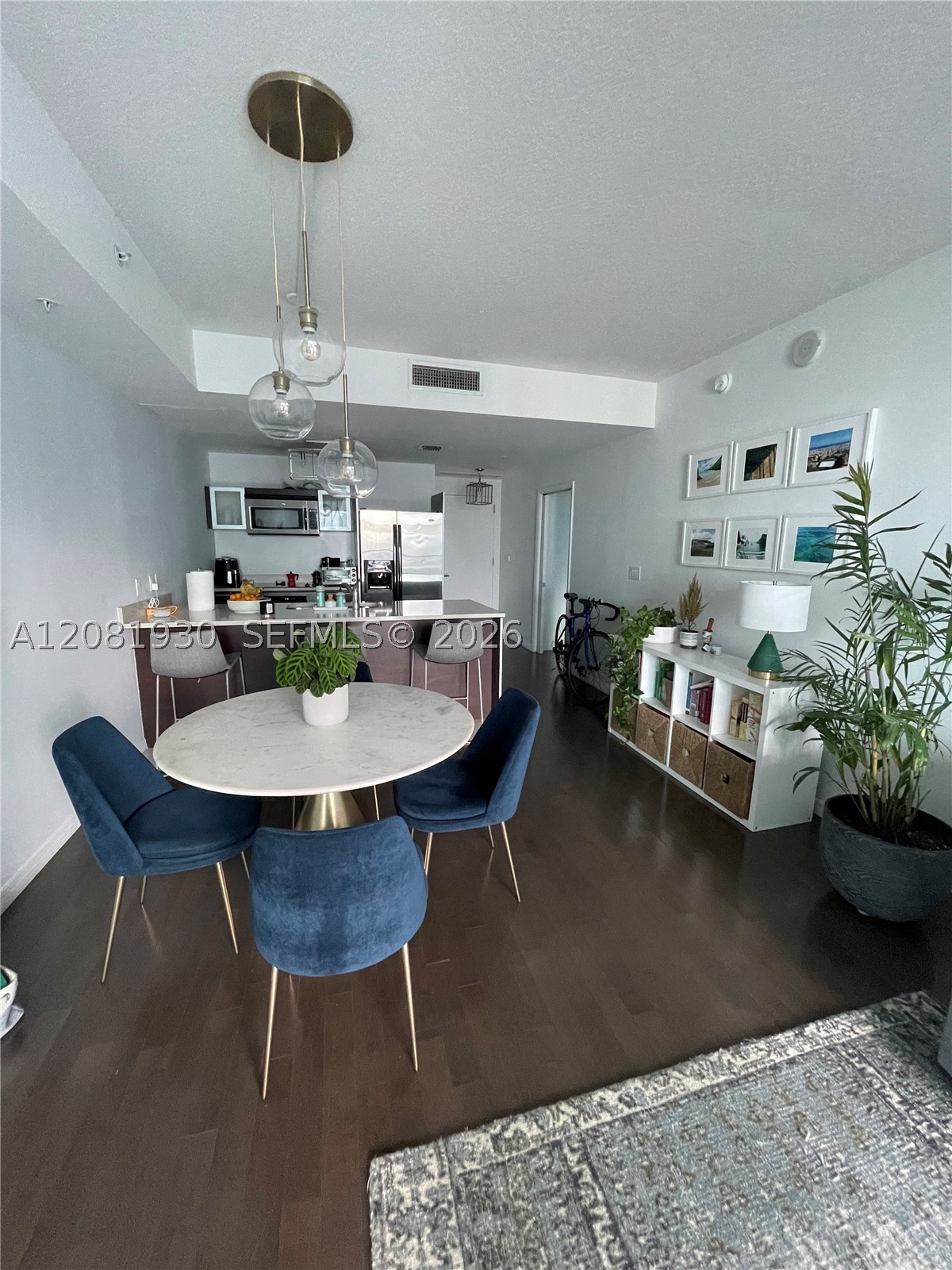 1900 N Bayshore Dr 3608 Property Photo 3