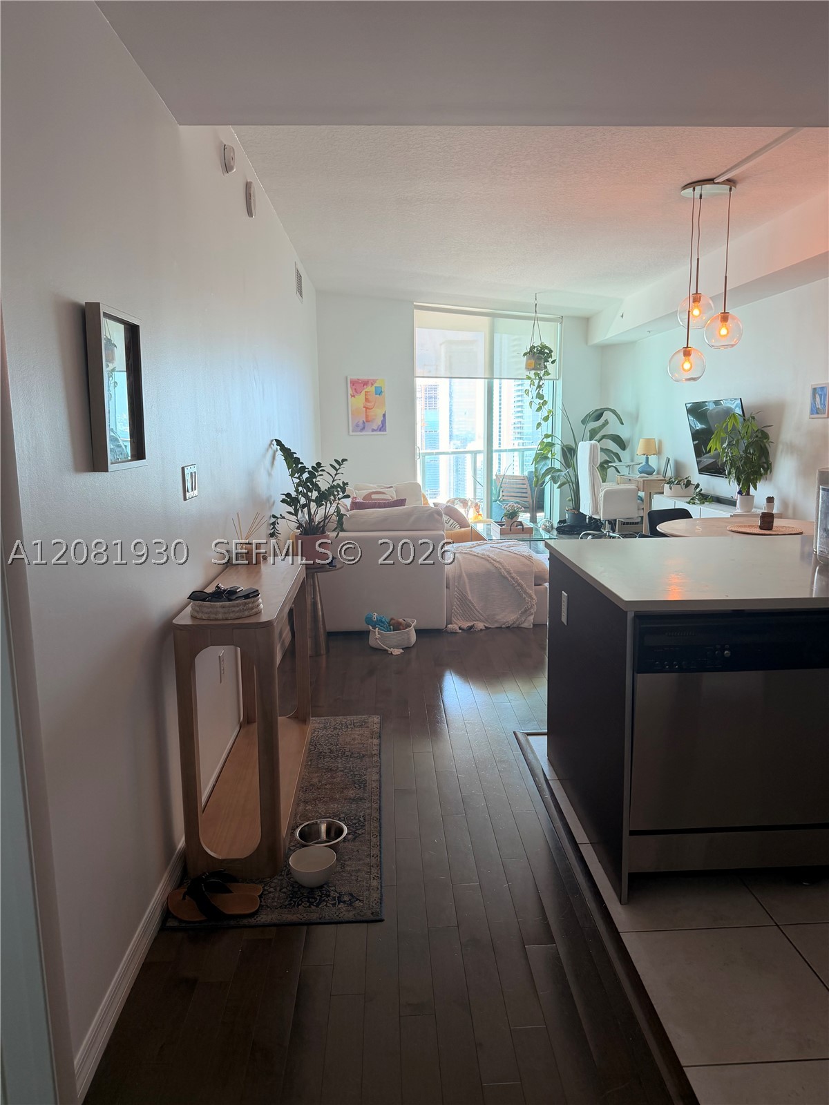 1900 N Bayshore Dr 3608 Property Photo 5