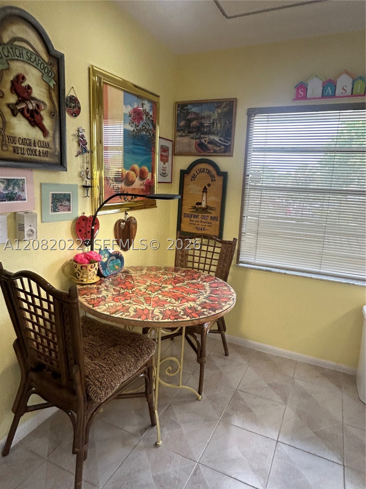 9205 Pecky Cypress Ln 8f Property Photo 6