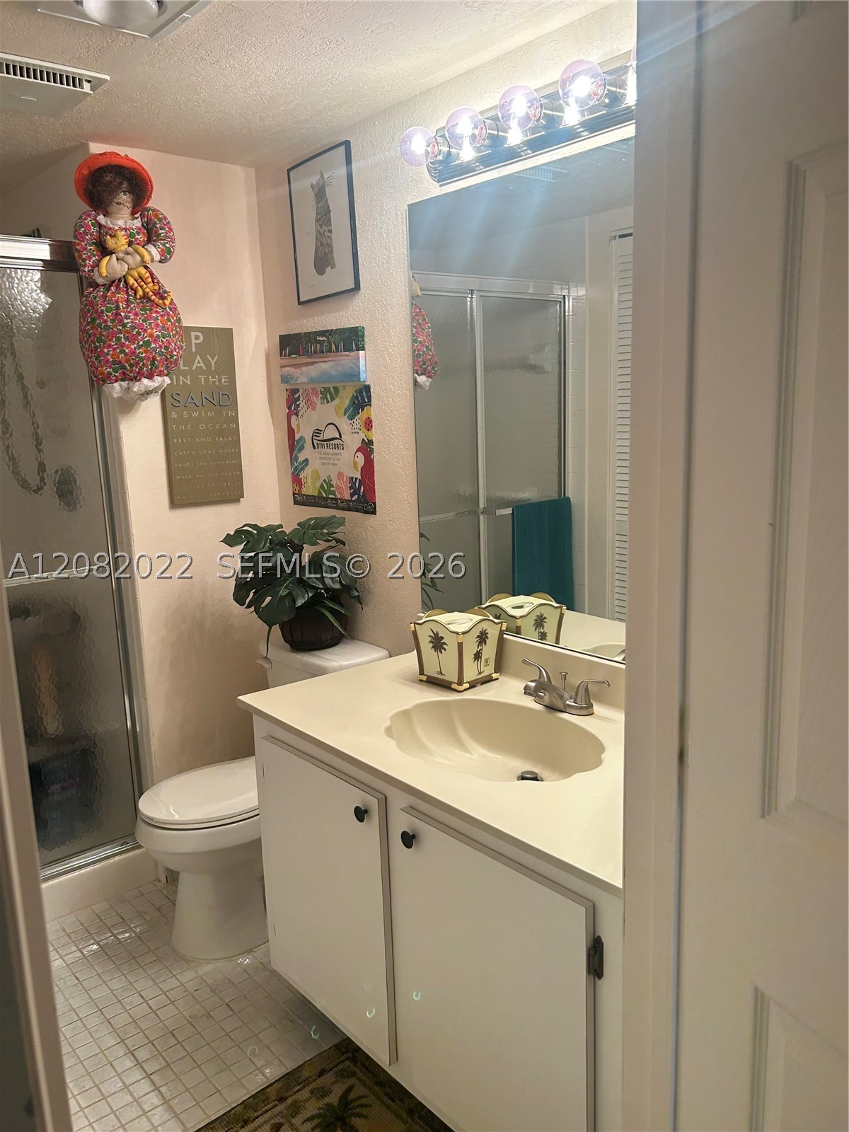 9205 Pecky Cypress Ln 8f Property Photo 8