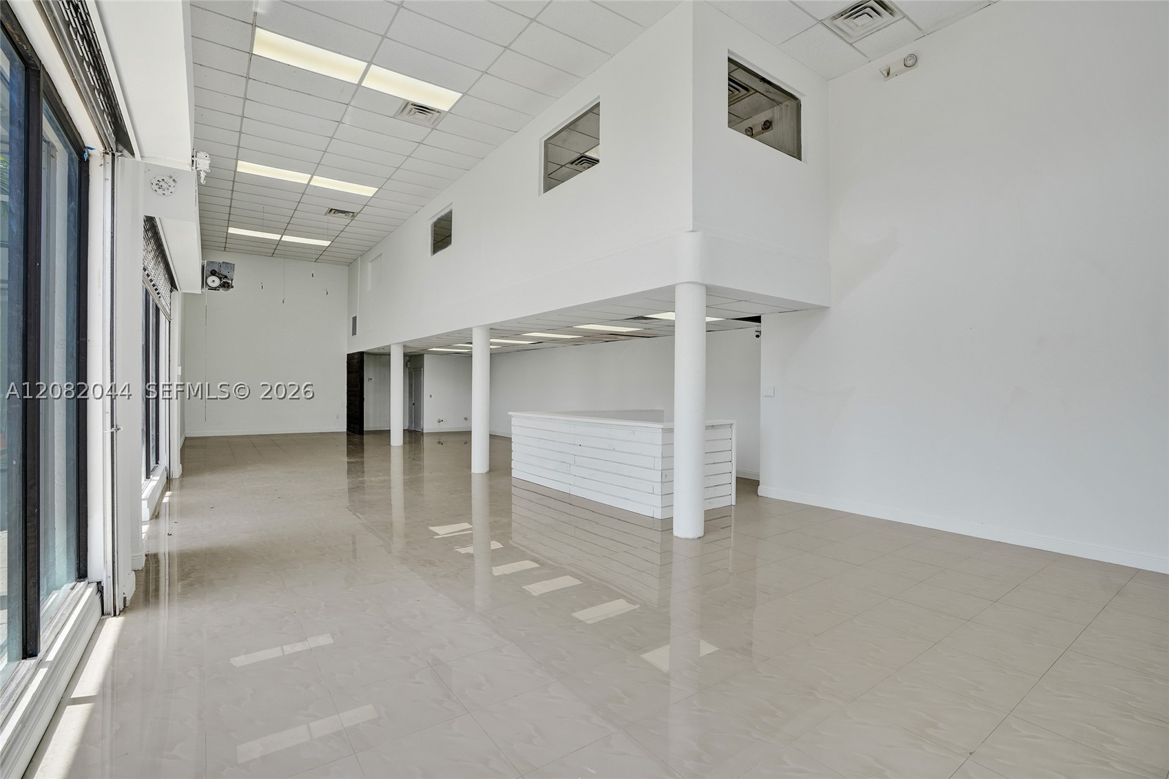 900 Flagler St Property Photo 6