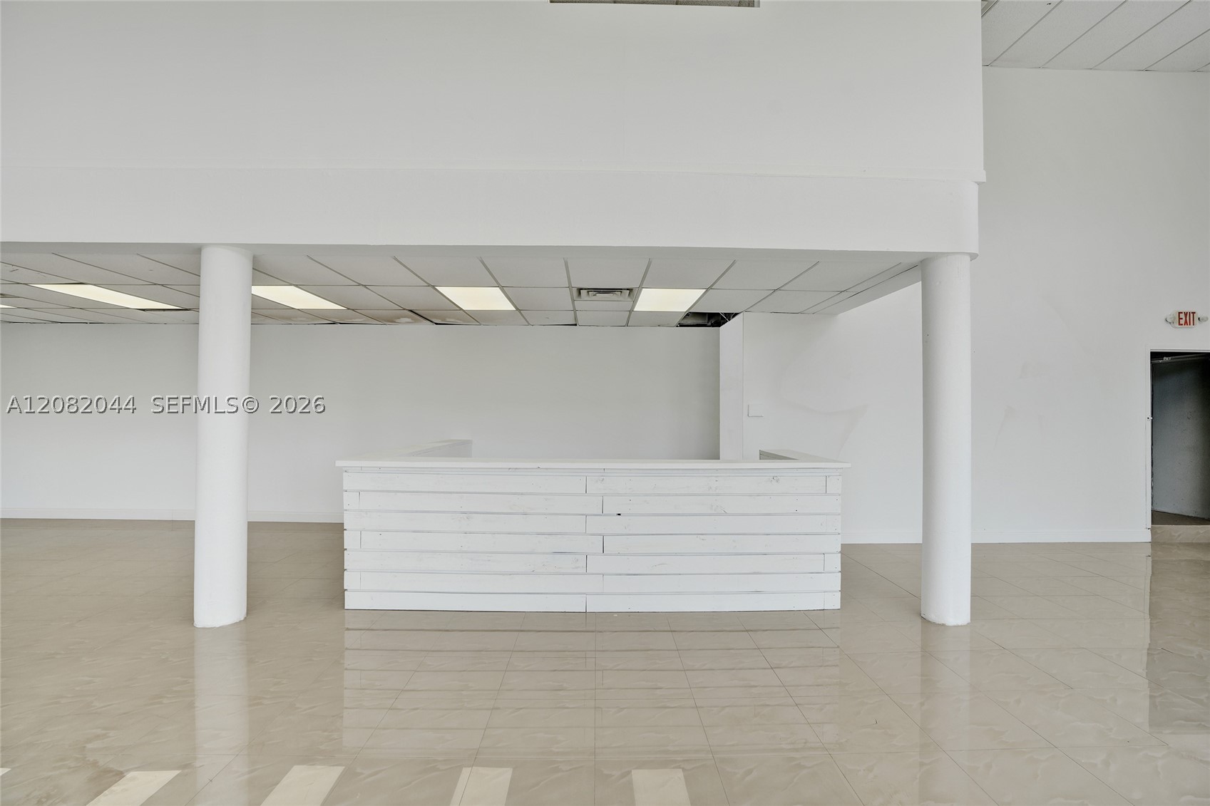 900 Flagler St Property Photo 8