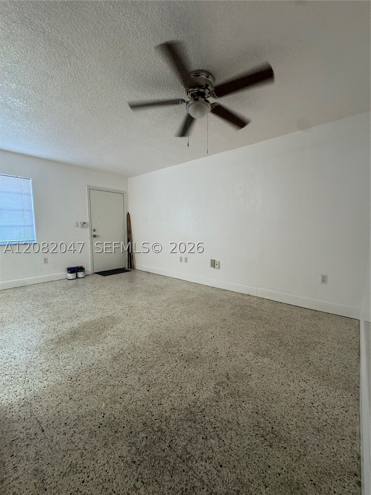 515 Sw 3rd St 3 Property Photo 3