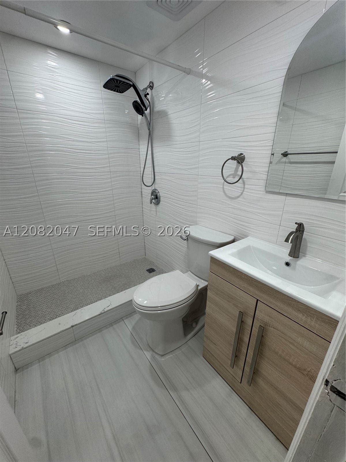 515 Sw 3rd St 3 Property Photo 8