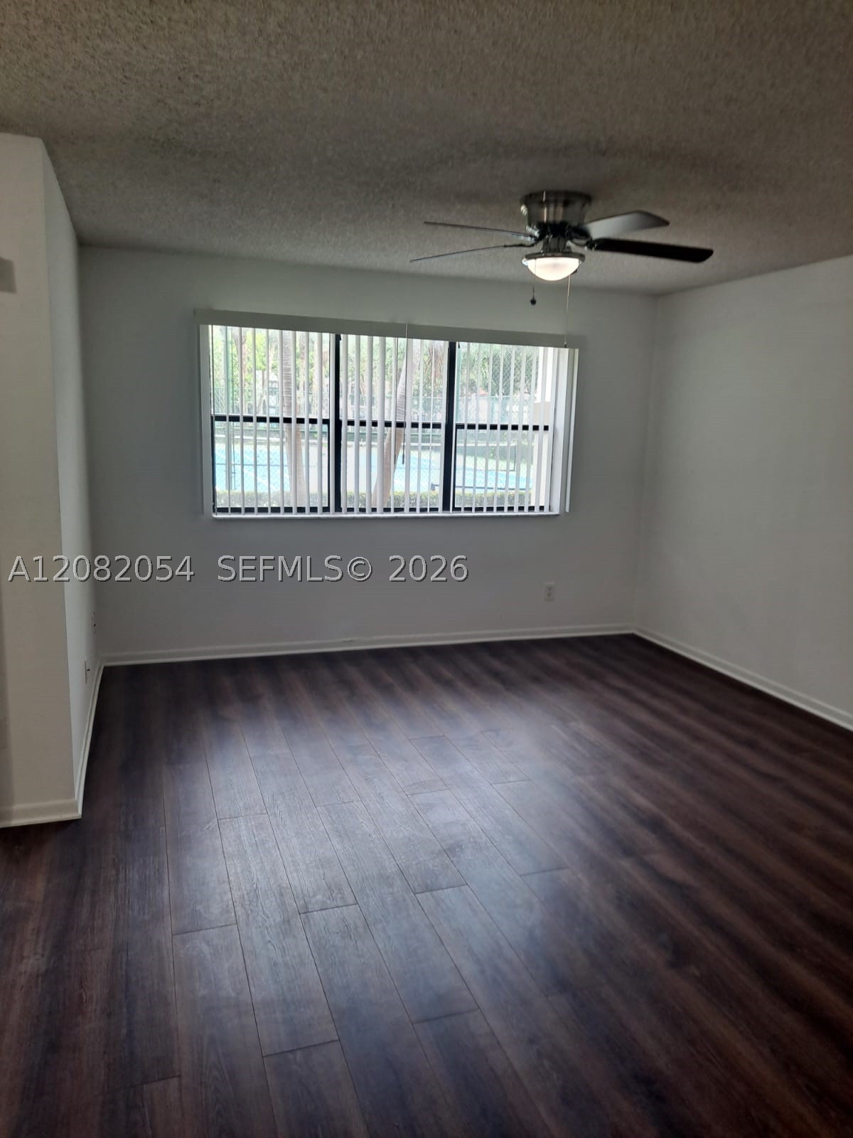 540 S Park Rd 16-9 Property Photo 13