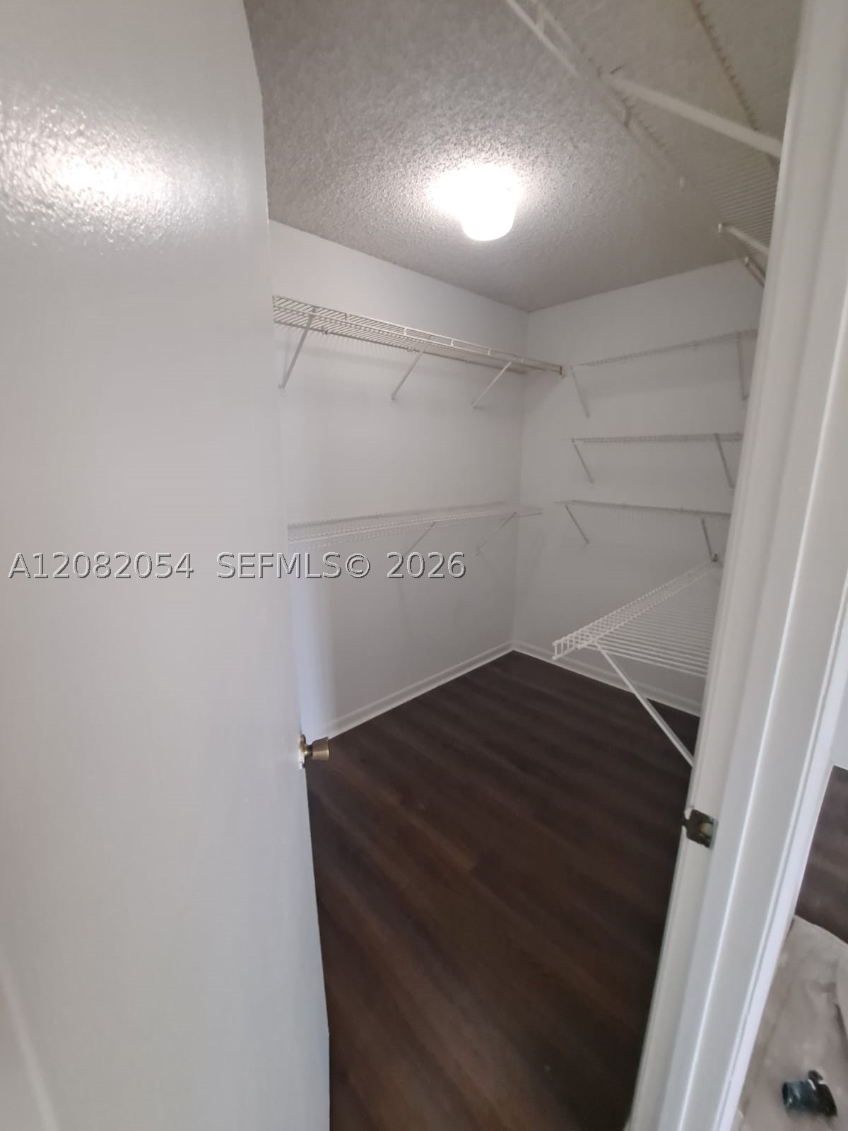 540 S Park Rd 16-9 Property Photo 14