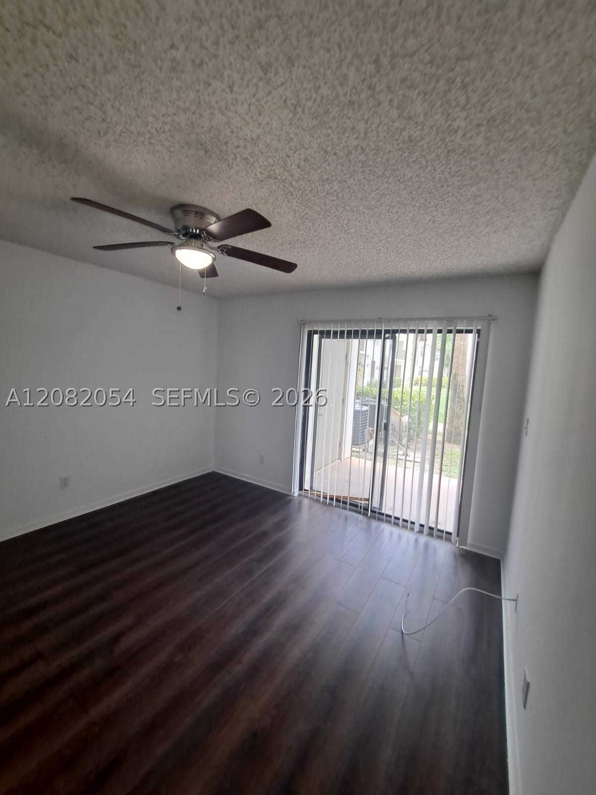 540 S Park Rd 16-9 Property Photo 15