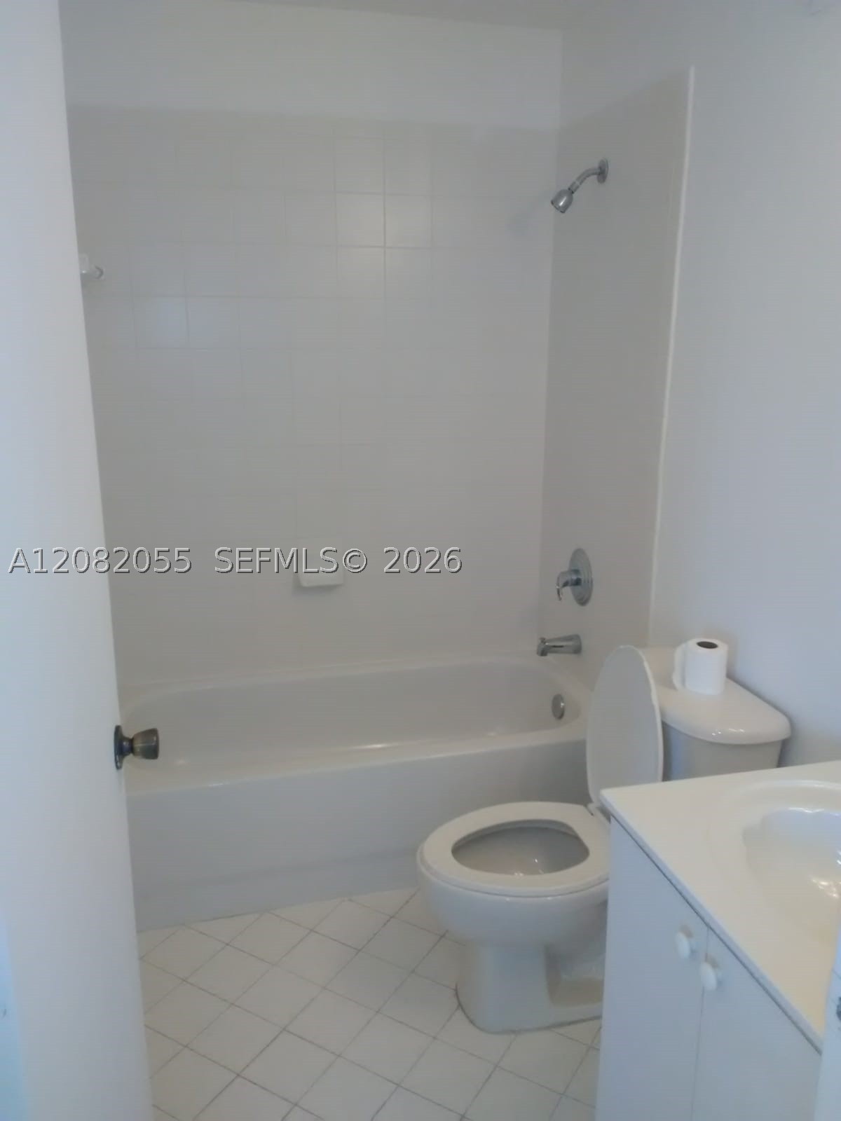 2910 Se 13th Rd 204-44 Property Photo 5