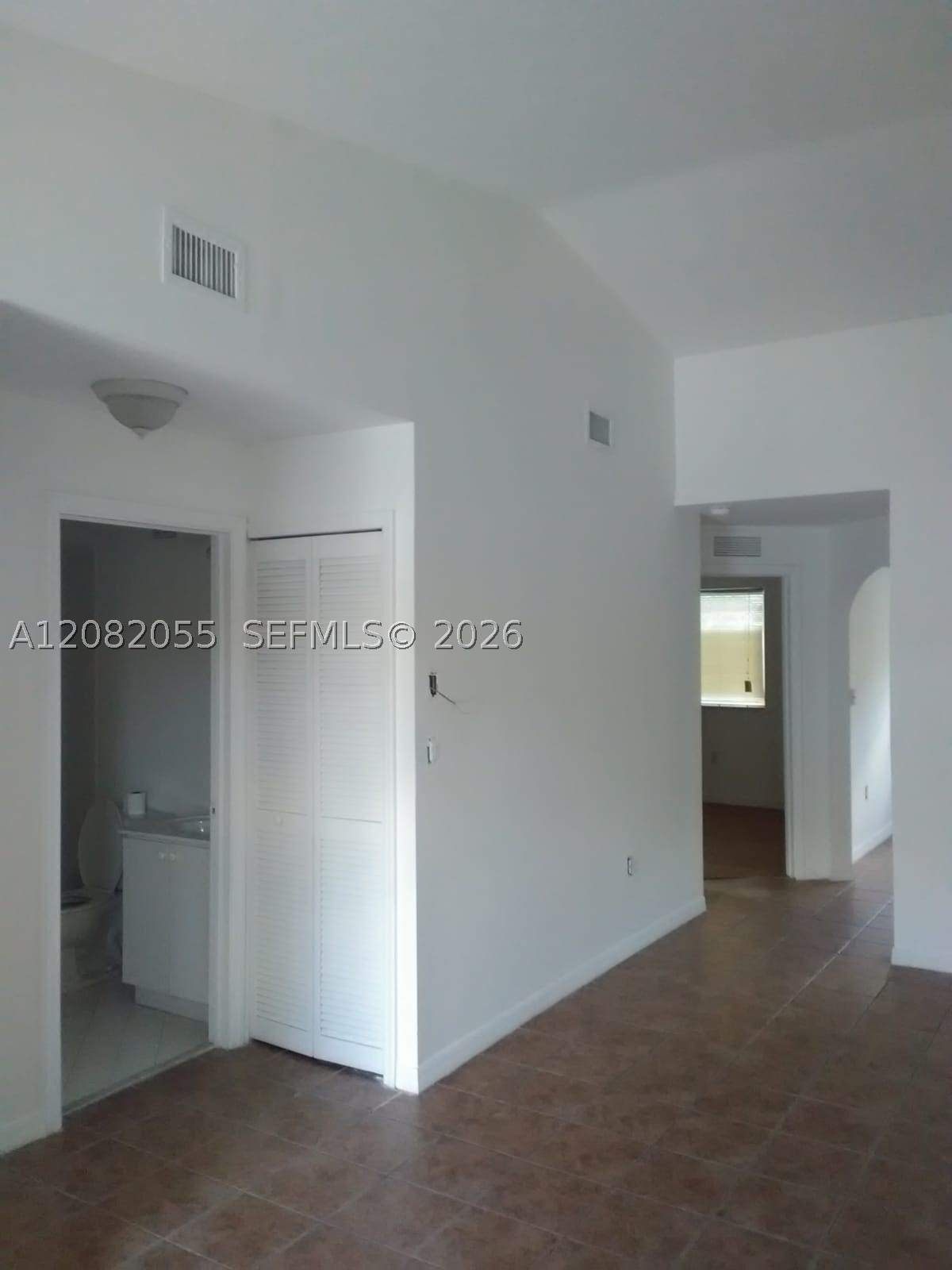 2910 Se 13th Rd 204-44 Property Photo 11