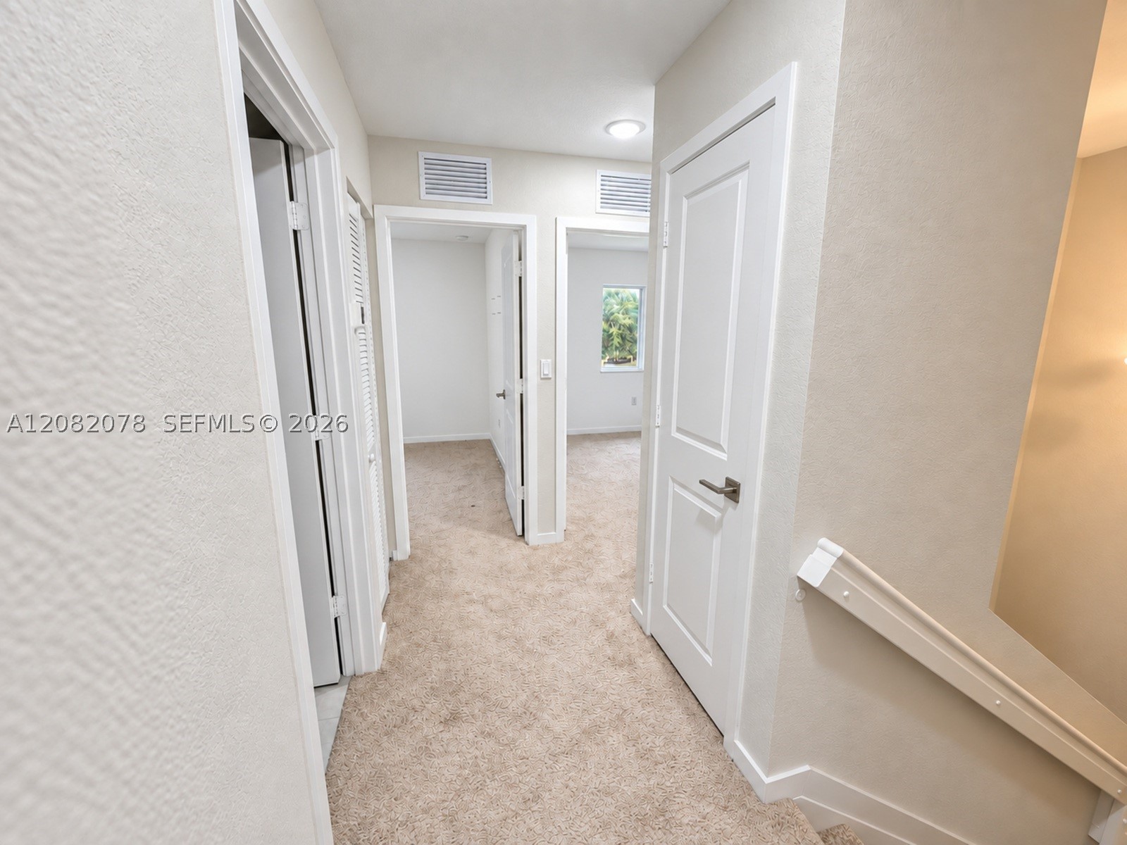 2419 Se 11th St Property Photo 16