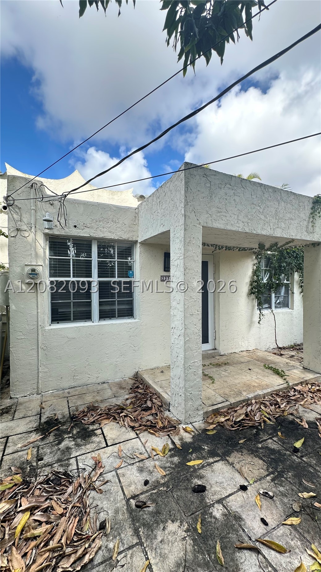 2228 SW 58th Ct Property Photo 1