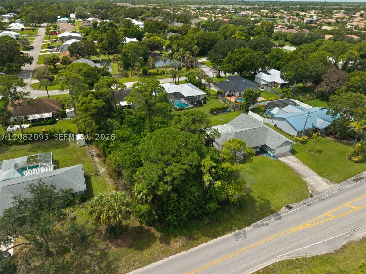 1855 Sw 17th Ln Sw Property Photo 6