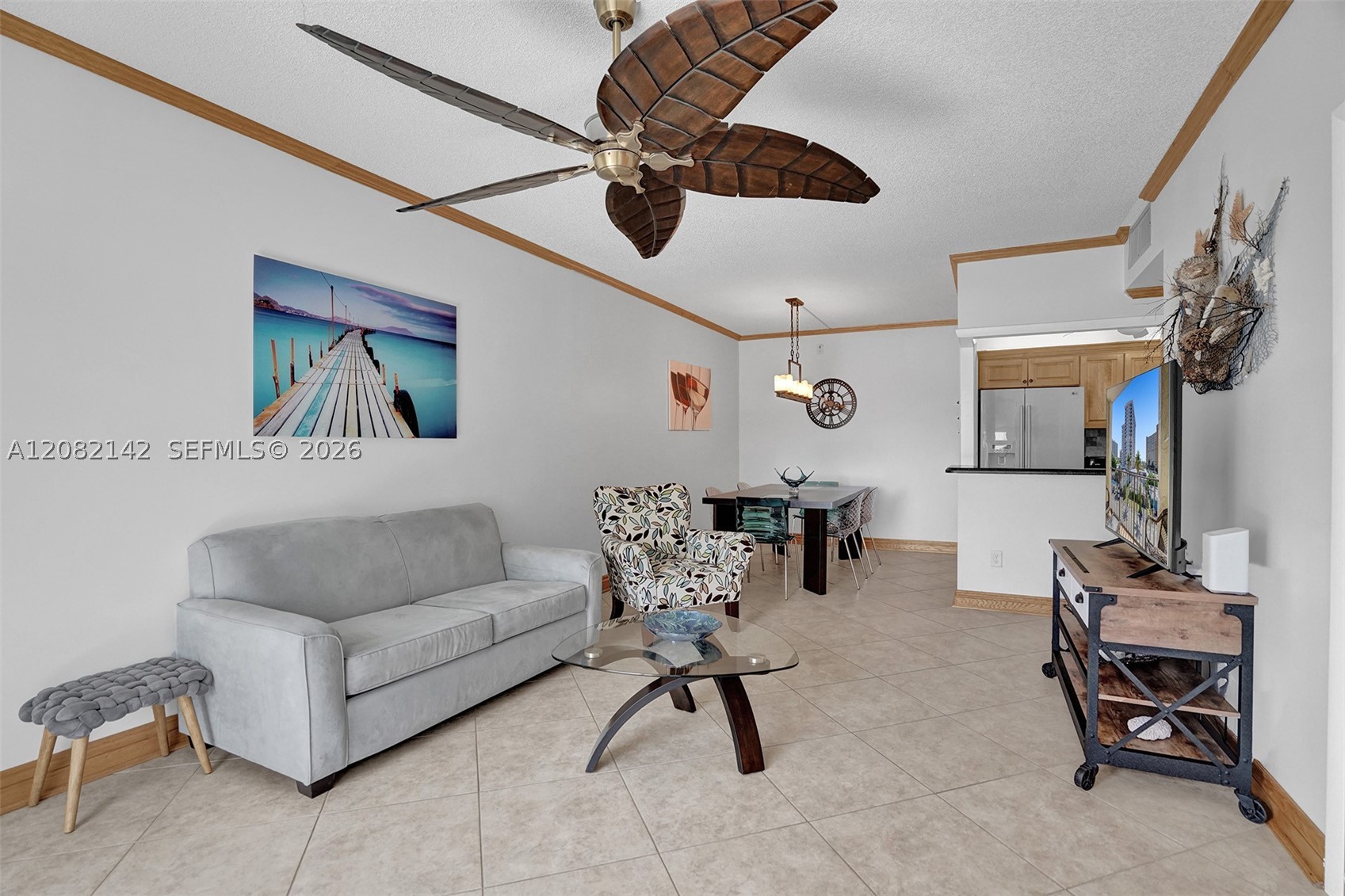 400 N Riverside Dr 406 Property Photo 16