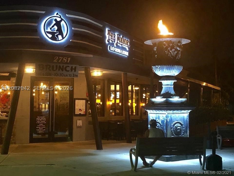 400 N Riverside Dr 406 Property Photo 57
