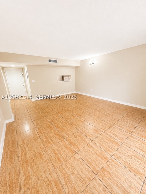 8600 Sw 133rd Ave Rd 305 Property Photo 2