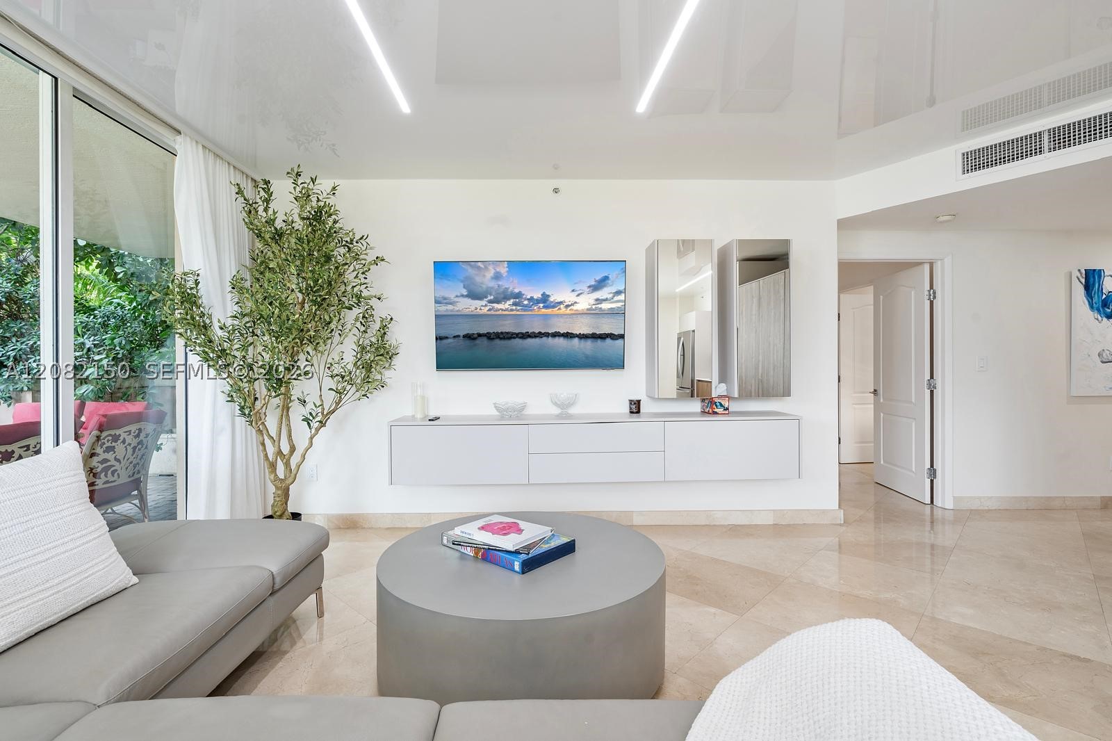 17555 Atlantic Blvd 508 Property Photo 8