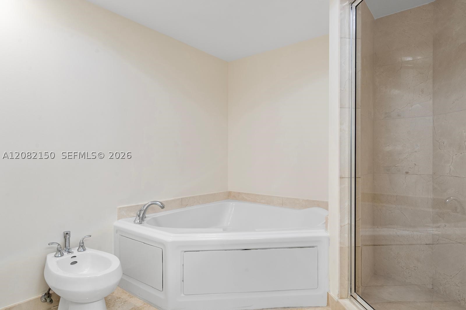 17555 Atlantic Blvd 508 Property Photo 47