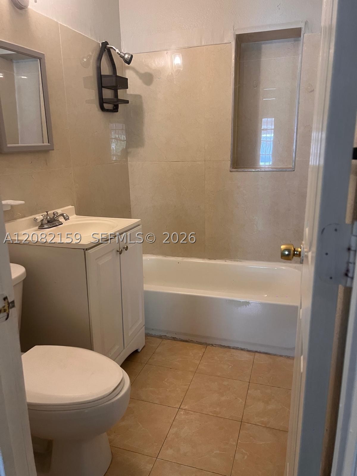 A12082159 Property Photo 9