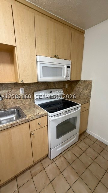 6070 W 18th Ave 306 Property Photo 4