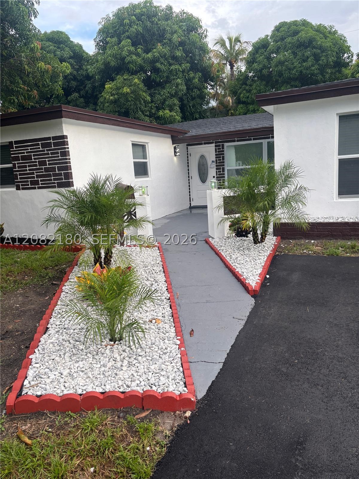 7320 Shalimar St Property Photo 2