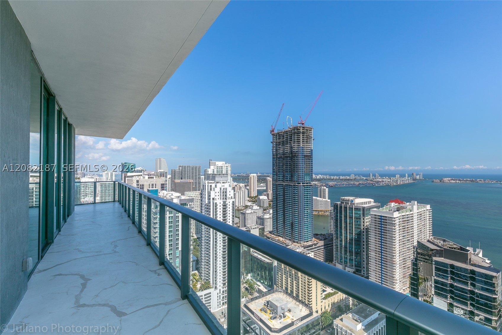 1300 S Miami Ave Ph5101 Property Photo 22