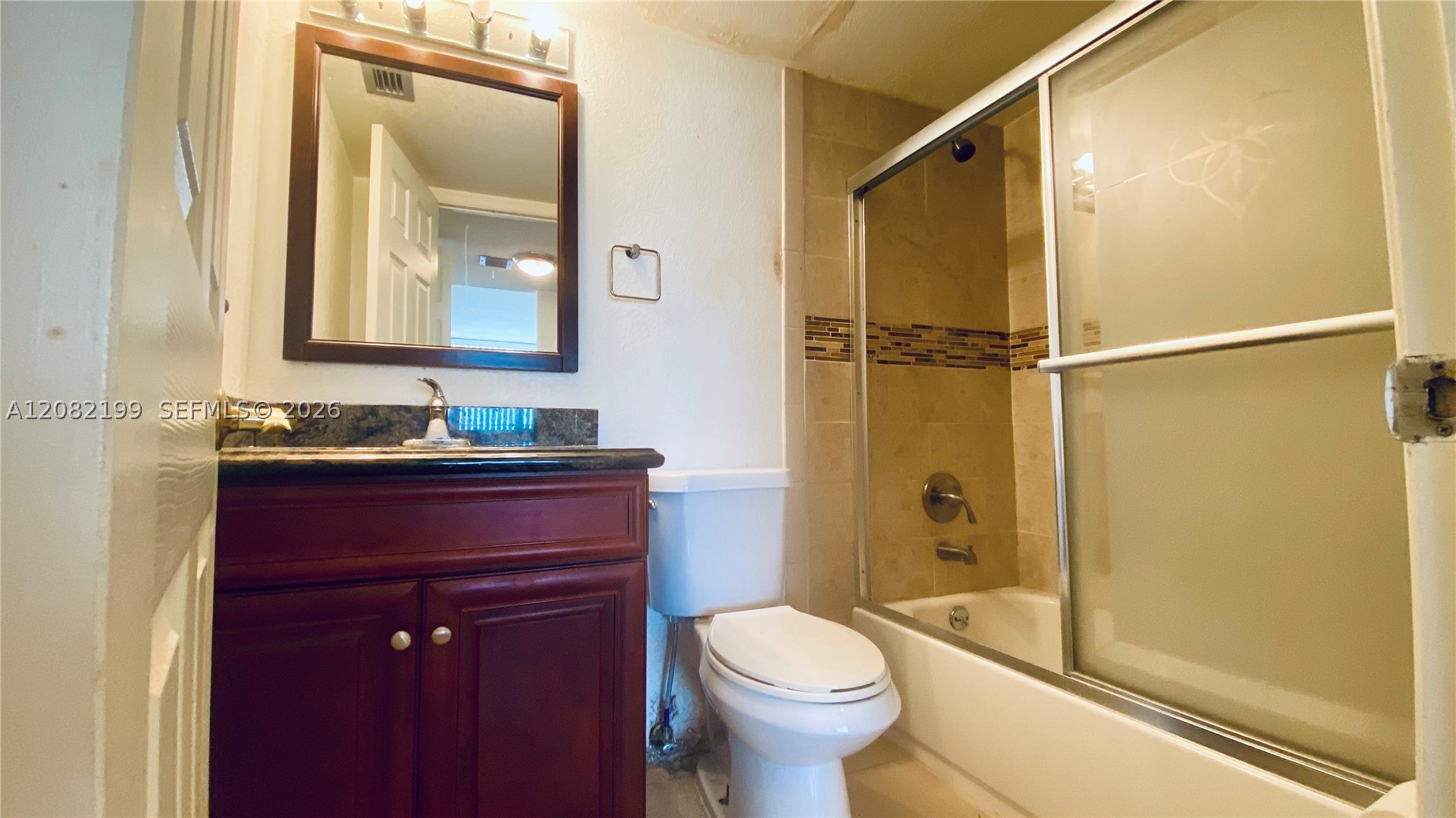2025 Ne 164th St 901 Property Photo 6