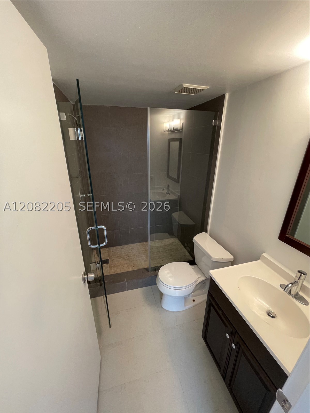 2575 Sw 27th Ave 506 Property Photo 4