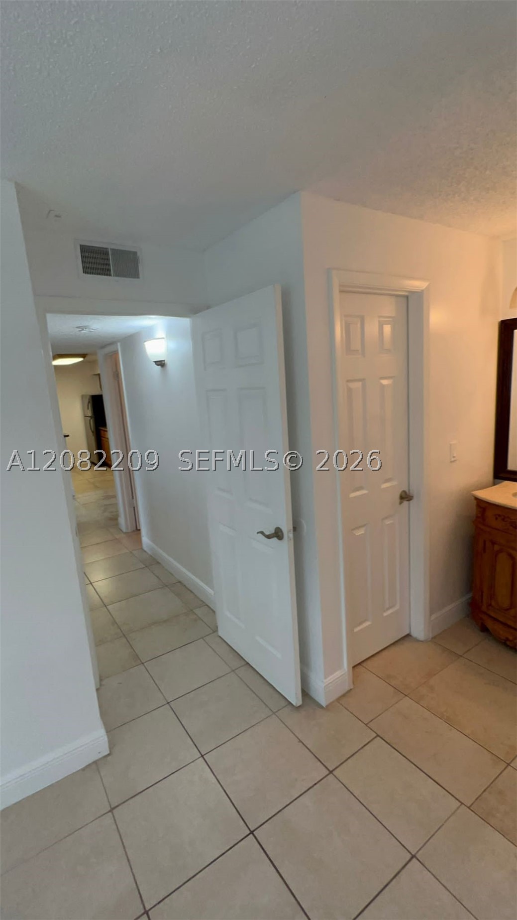 1263 Sw 46th Ave 2104 Property Photo 2
