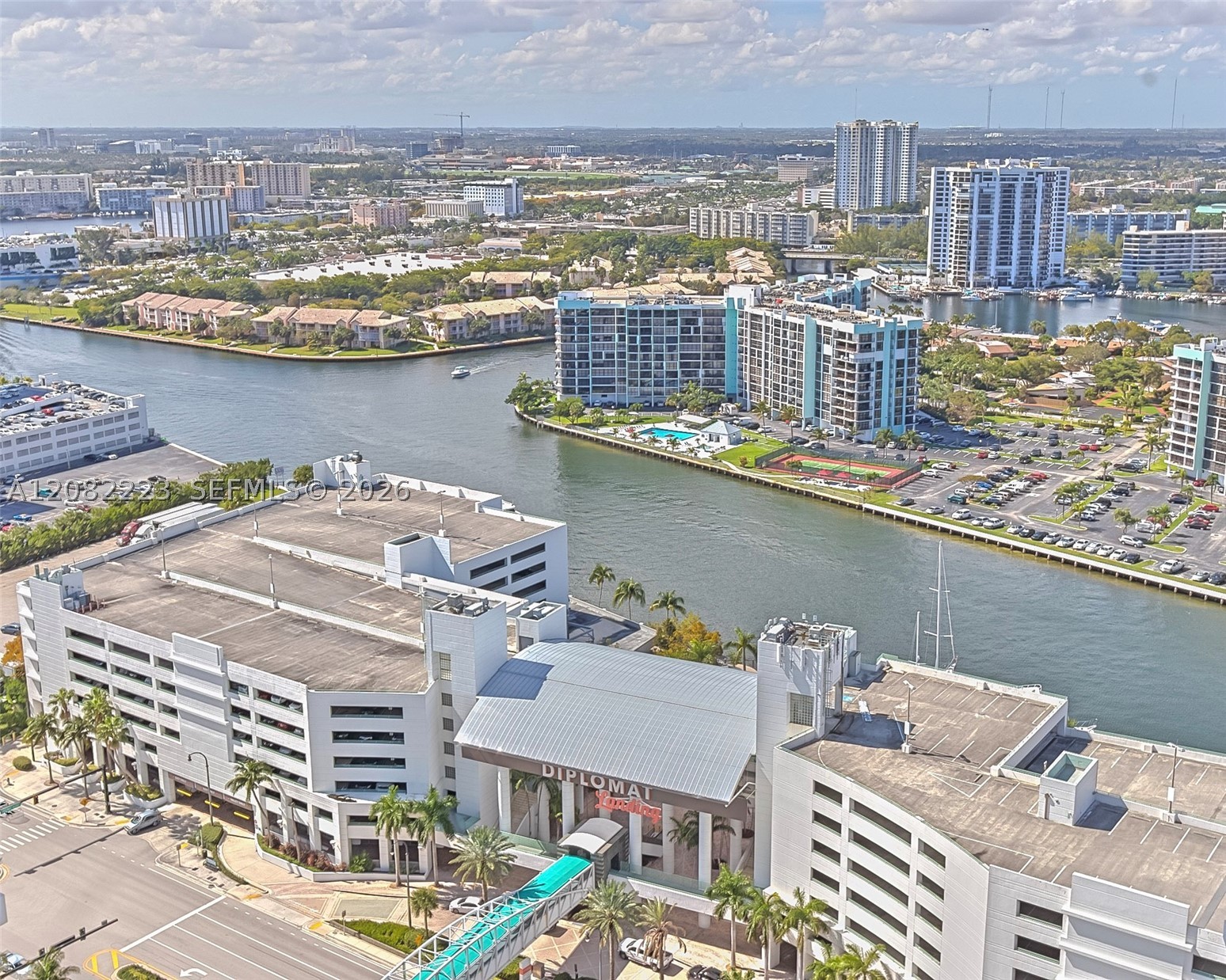 3535 S Ocean Dr 2805 Property Photo 4