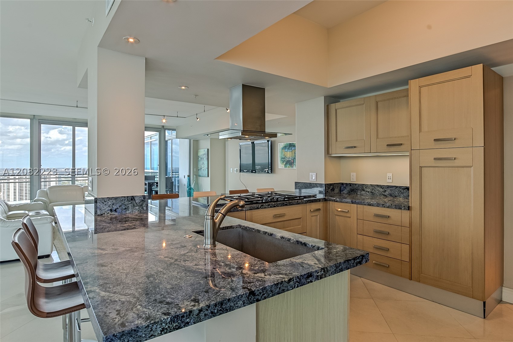 3535 S Ocean Dr 2805 Property Photo 13