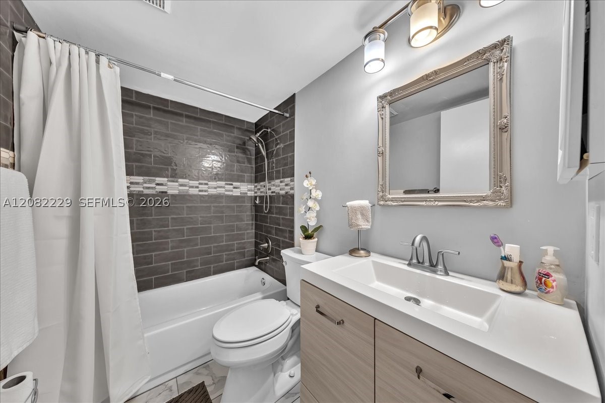 13250 Sw 7th Ct 210l Property Photo 15