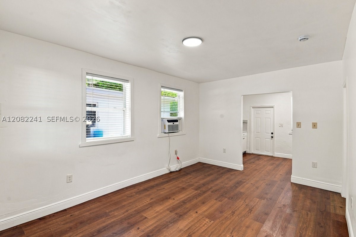 10215 Sw 184th St Property Photo 7
