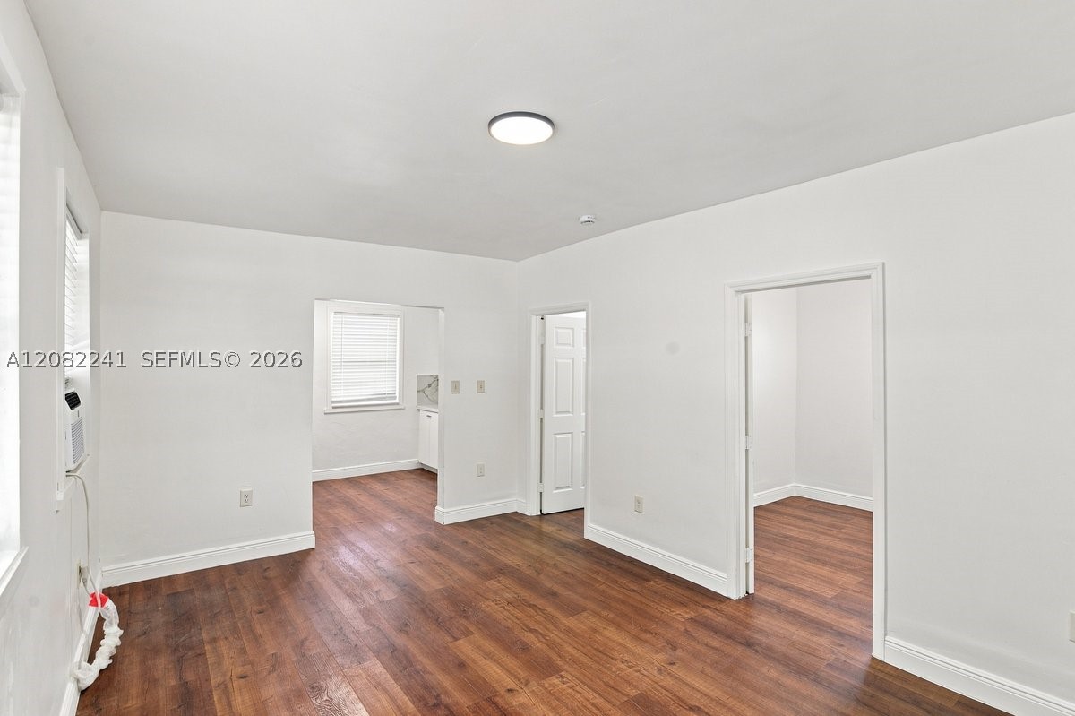 10215 Sw 184th St Property Photo 9