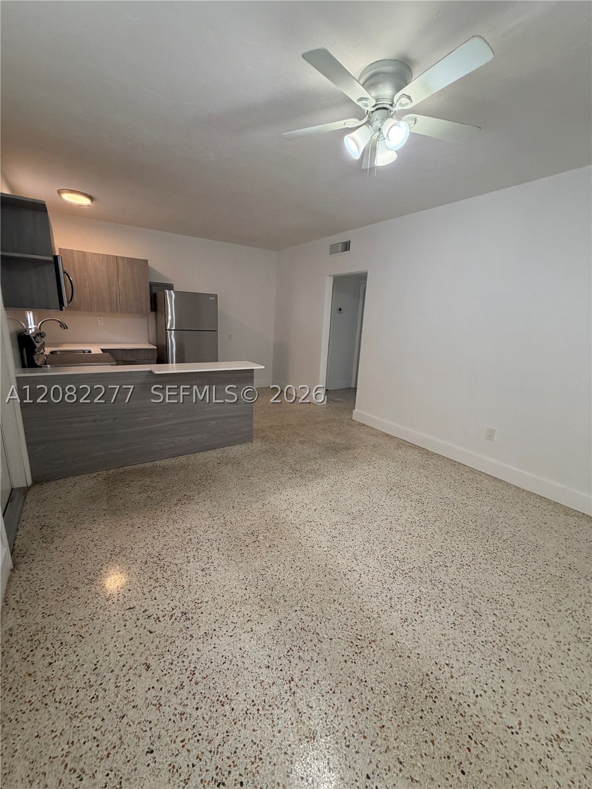 600 Sw 10th St 5 Property Photo 6