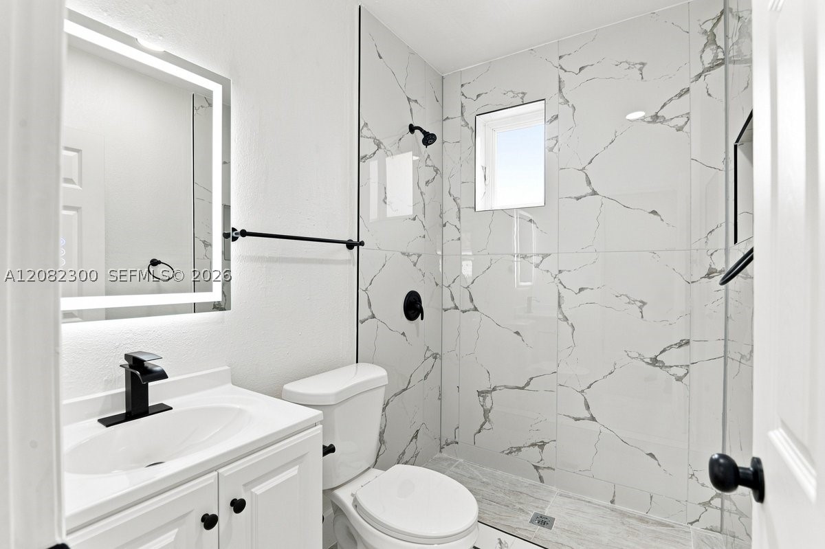 10219 Sw 184th St Property Photo 12