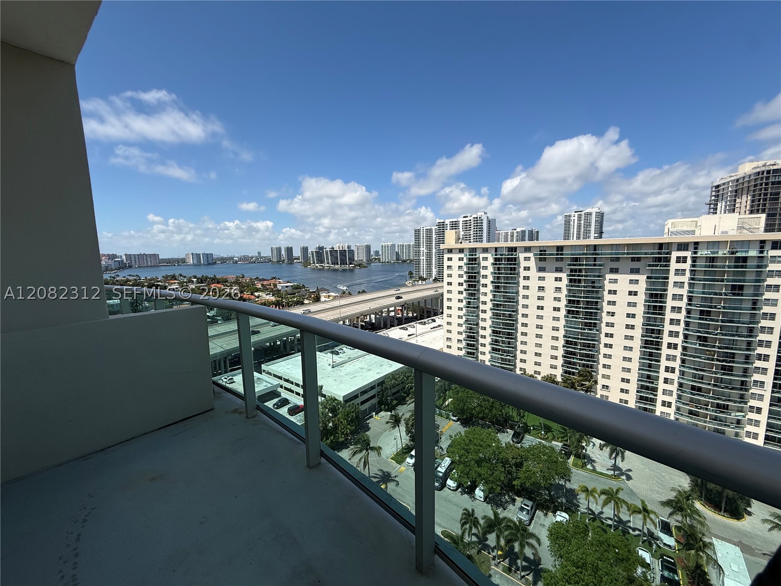 19380 Collins Ave Ph-11 Property Photo 2