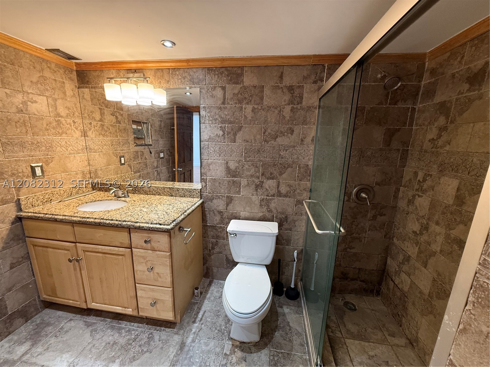 19380 Collins Ave Ph-11 Property Photo 11