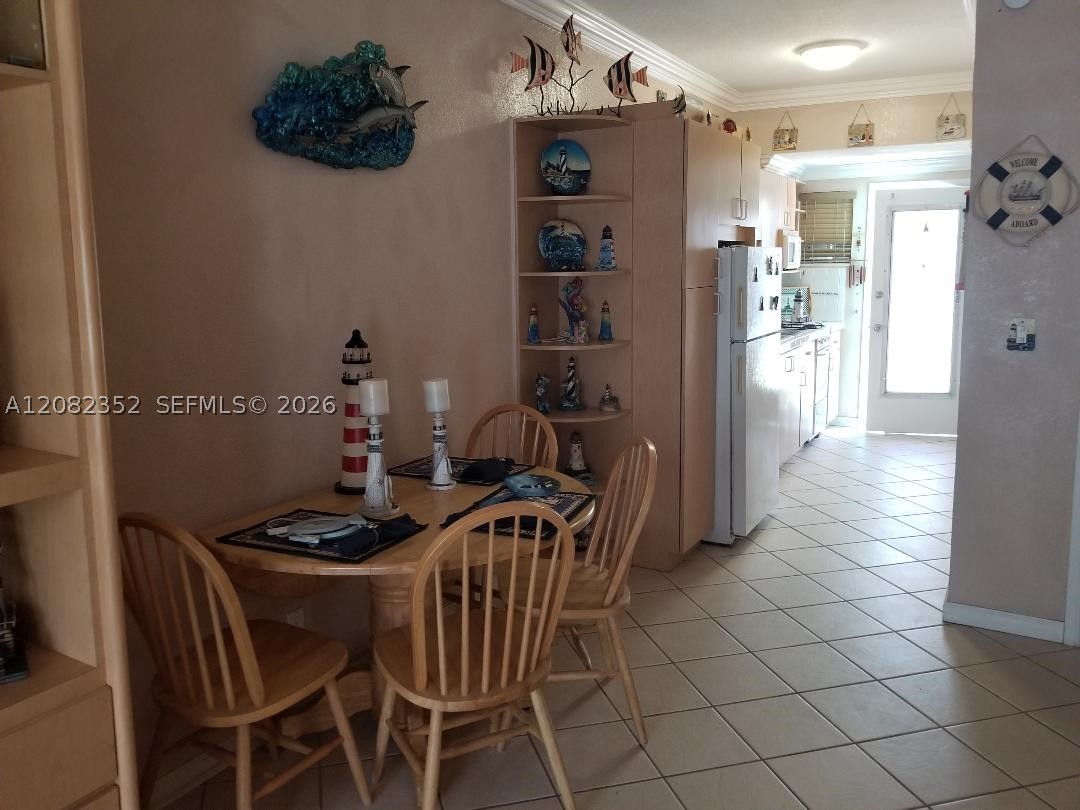 6494 Collins Ave 24 Property Photo 16
