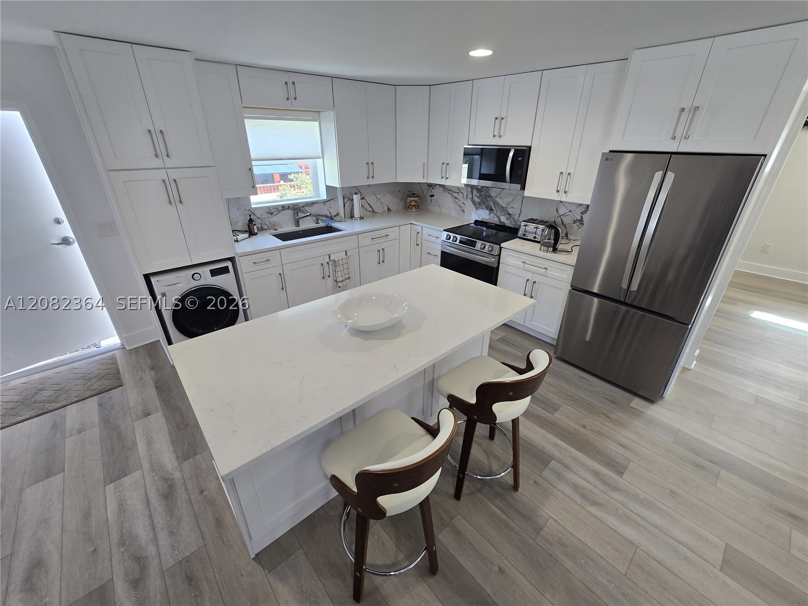1583 E Oakland Park Blvd Property Photo 11