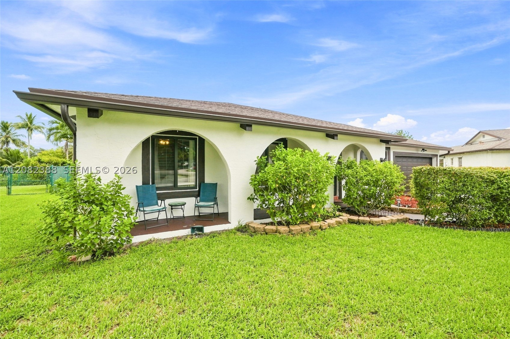 8656 Sw 50th St Property Photo 3