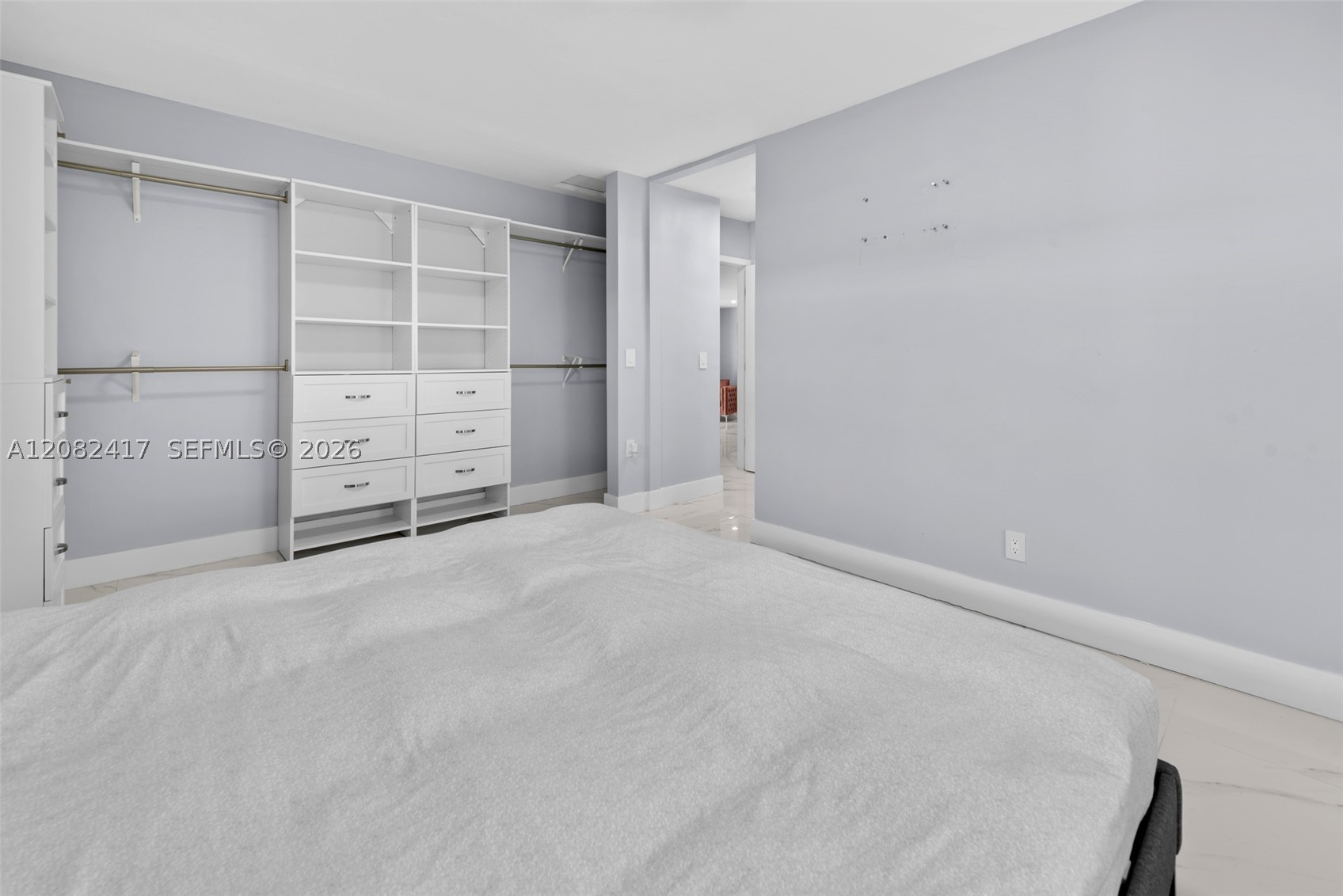 1025 Washington St Property Photo 34