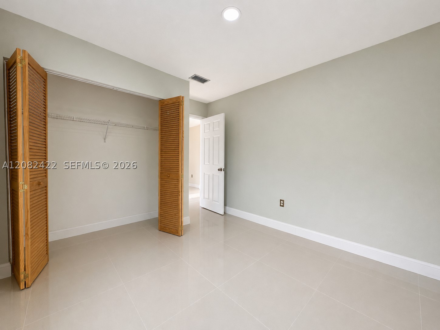 18155 Sw 105th Ave Property Photo 5