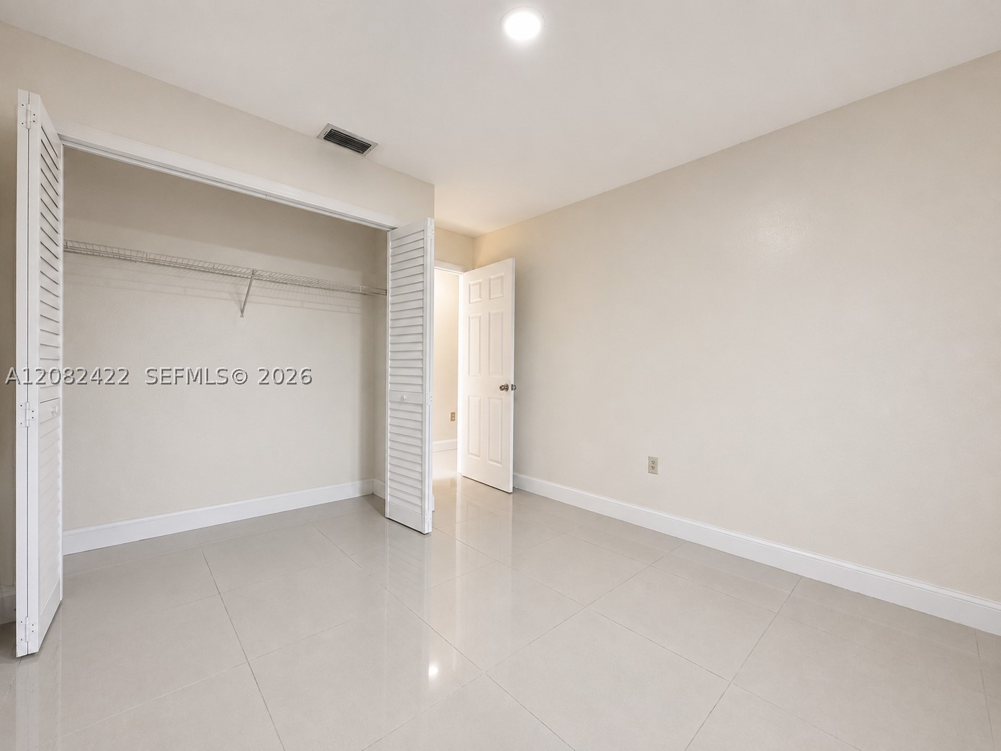 18155 Sw 105th Ave Property Photo 6