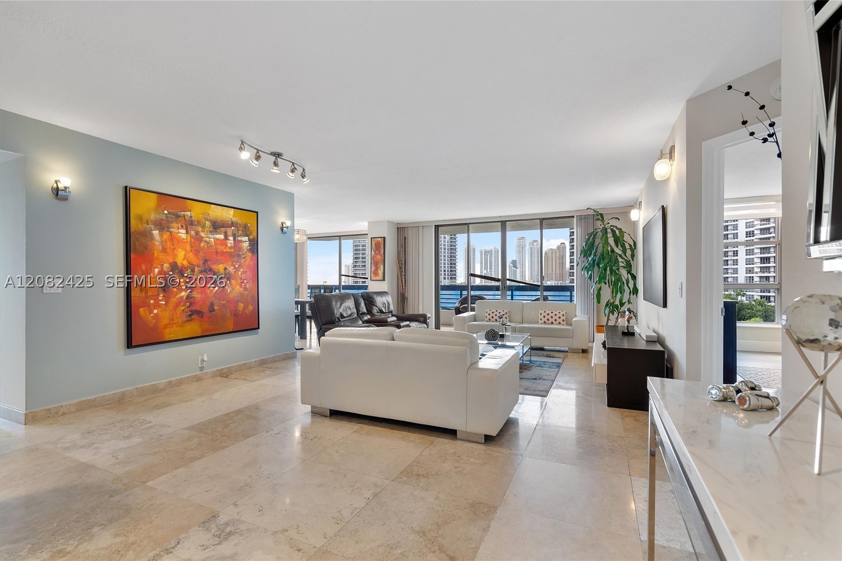3500 Mystic Pointe Dr 806 Property Photo 1