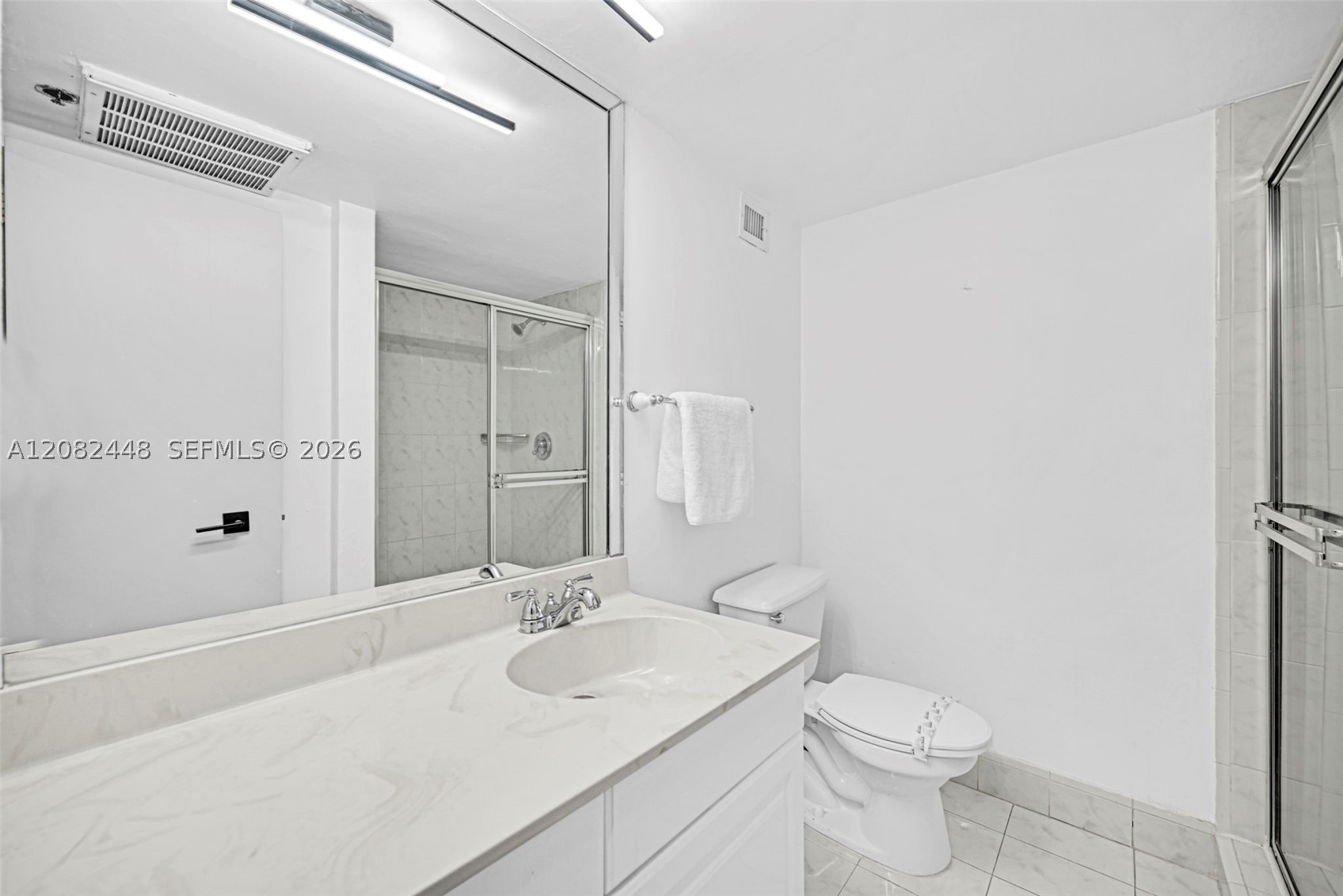 5225 Collins Ave 1015 Property Photo 15