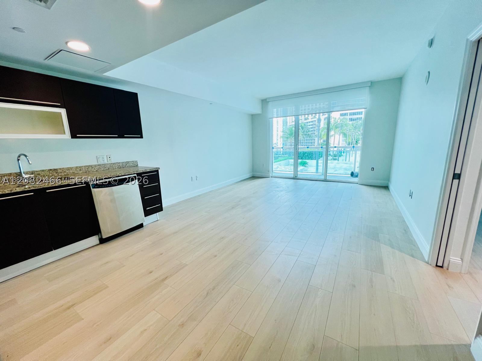 950 S Brickell Bay 1109 Property Photo 2